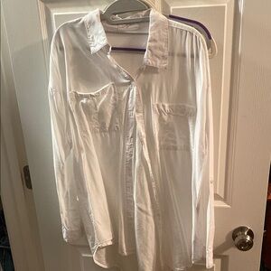 Carly Jean Los Angeles CJLA new never worn white dress shirt